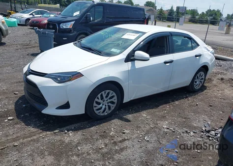 2018 Toyota Corolla Le из США, поврежденный, VIN 2T1BURHE3JC974760